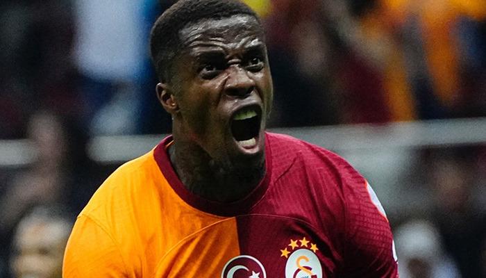 Galatasaray'da Zaha bilmecesi çözüldü! Maç oynamak istemeyen Zaha'ya Galatasaray tarafından para ödenip gönderilecek