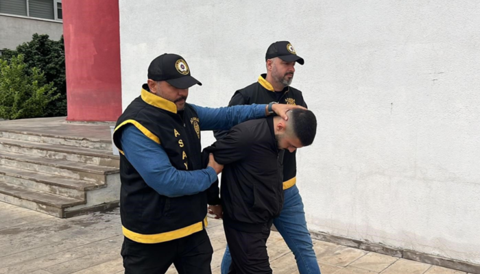 "Erkeksen beni al" dedi ve yemin etti! Polis onu bu şekilde tutukladı