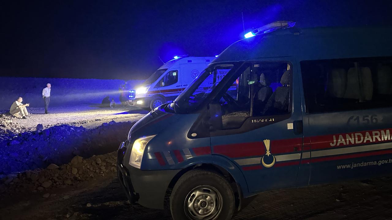 Adana Gölü barajına düşen kişi kayboldu
