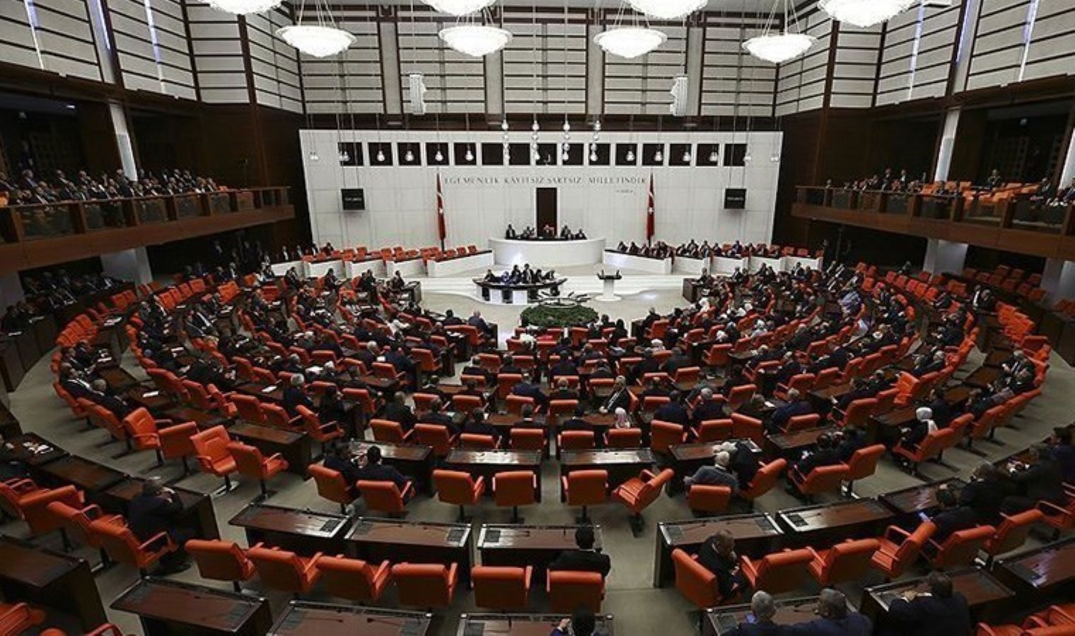 TBMM'nin gündemi bu hafta yoğun: İç güvenlik düzenlemeleri Genel Kurul'a geliyor - Son Dakika Siyaset Haberleri