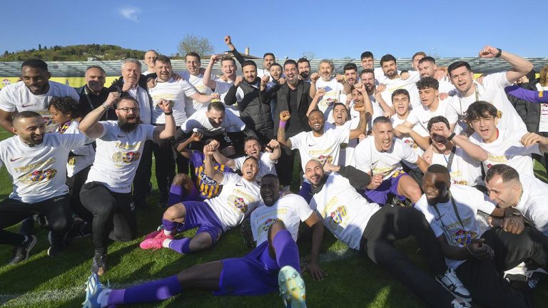 Eyüpspor 105 yıllık tarihinde ilk kez Süper Lig’de