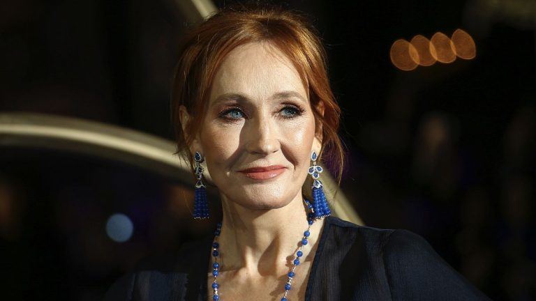 JK Rowling 150 milyon dolarlık yatını Fethiye'ye demirledi