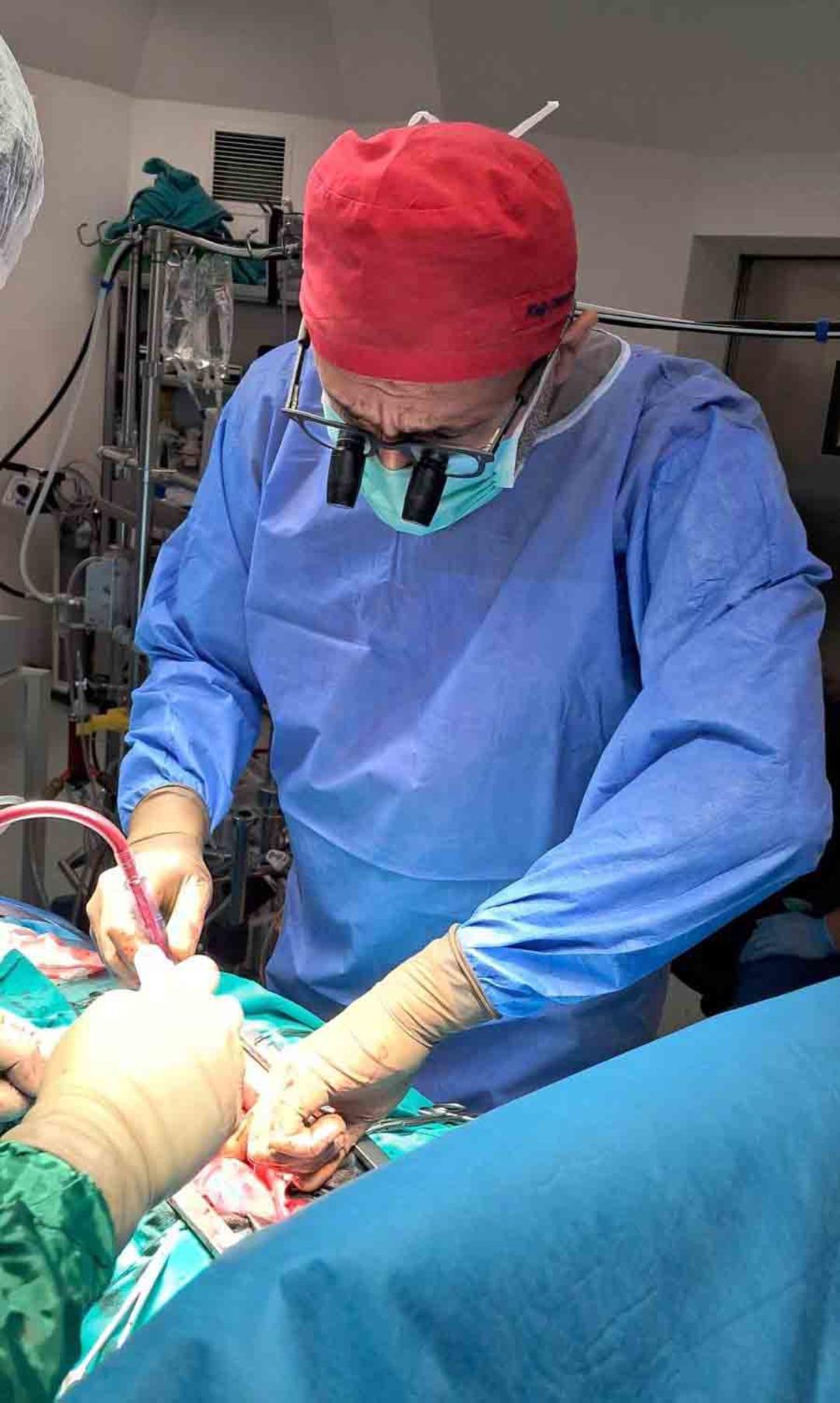 Ameluyatta-vuccut-redness-22-rueceye-d_686349_203323