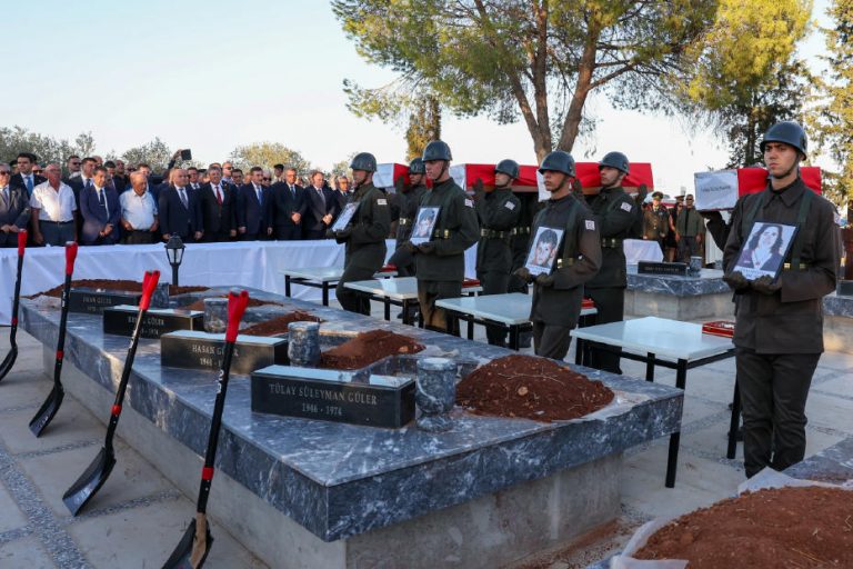 KKTC’de 52 yıl sonra şehit töreni: 126 şehit anısına müze yapıldı